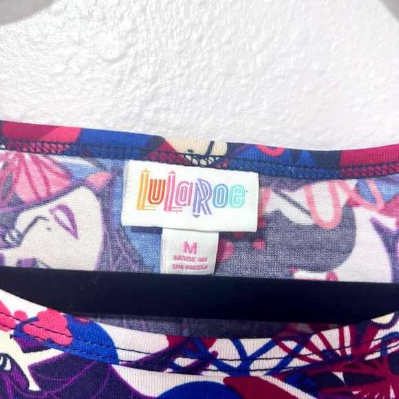 New LuLaRoe Maleficent Multicolor Floral Top Medium - Picture 2 of 6